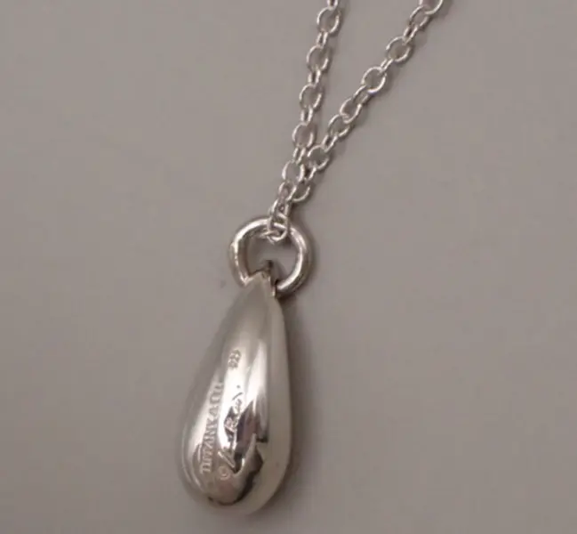 Pre-owned Tiffany & Co. Elsa Peretti Teardrop Pendant Necklace Sterling Silver qiqia7882