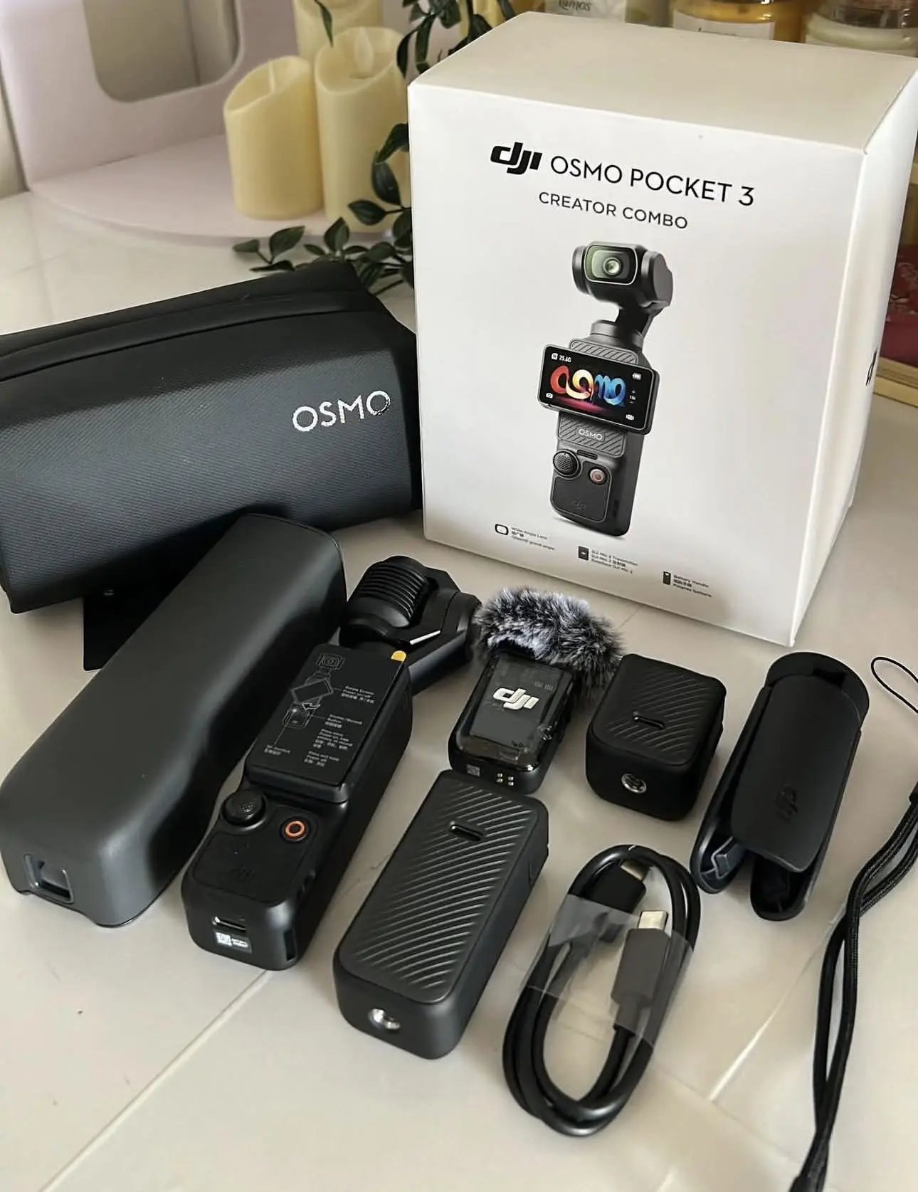 DJI Osmo Pocket 3 Creator Combo Brand New DJI Osmo Pocket 3 Creator Combo Brand New