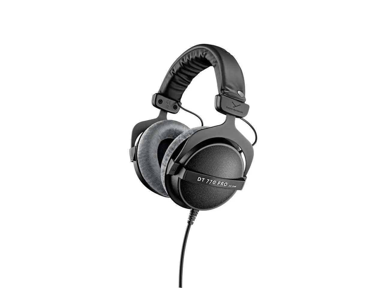 Beyerdynamic DT 770 Pro 250 Ohm Reference Headphones for Control and Monitoring Purpose (Closed) Beyerdynamic DT 770 Pro 250 Ohm Reference Headphones for Control and Monitoring Purpose (Closed)