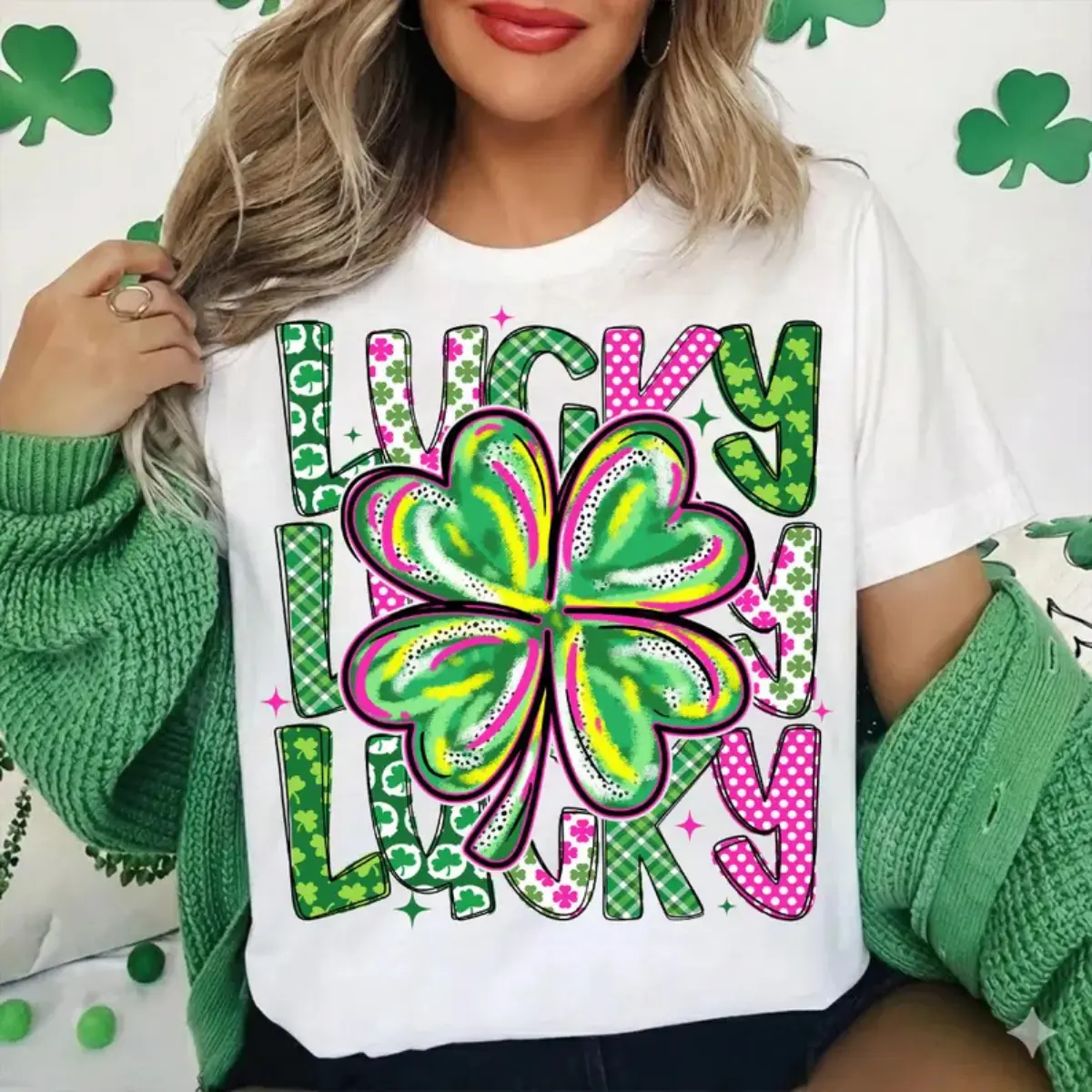 Short-Sleeve Round Neck Graphic T-Shirt - Soft Casual Comfort Fit, Lucky Shamrock St. Patrick’s Day Preppy Charm Sports Top for Hiking & Light Outdoor Activities, Shortsleeve
