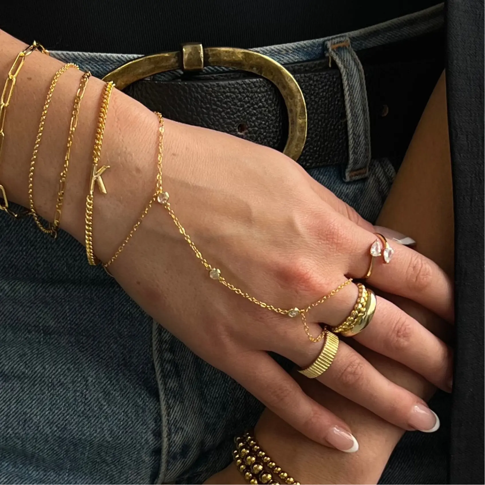 EVRY JEWELS Whimsy Hand Chain Bracelet for Women - 14 Karat Gold/Silver Plated Bezel-Set CZ, Adjustable Non-Tarnish Bracelet Jewelry, Stylish Going Out Accessories, Cool Women's Gifts, Womens Gifts, Gifts For Women