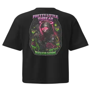 Pretty little threat Women’s heavyweight boxy tee