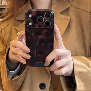 Amber Leopard Print Phone Case for Apple iPhone 17 Pro Max, Fashionable Women's Smartphone Cover, Simple Design, Fits iPhone 16 15 14 13