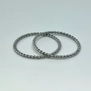 Stainless Steel Twisted Rope Ring Set – Silver-Tone Stacking Bands (2pc)