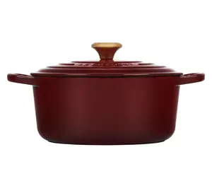 Le Creuset Signature Cast Iron 5.5-Qt Round Dutch Oven
