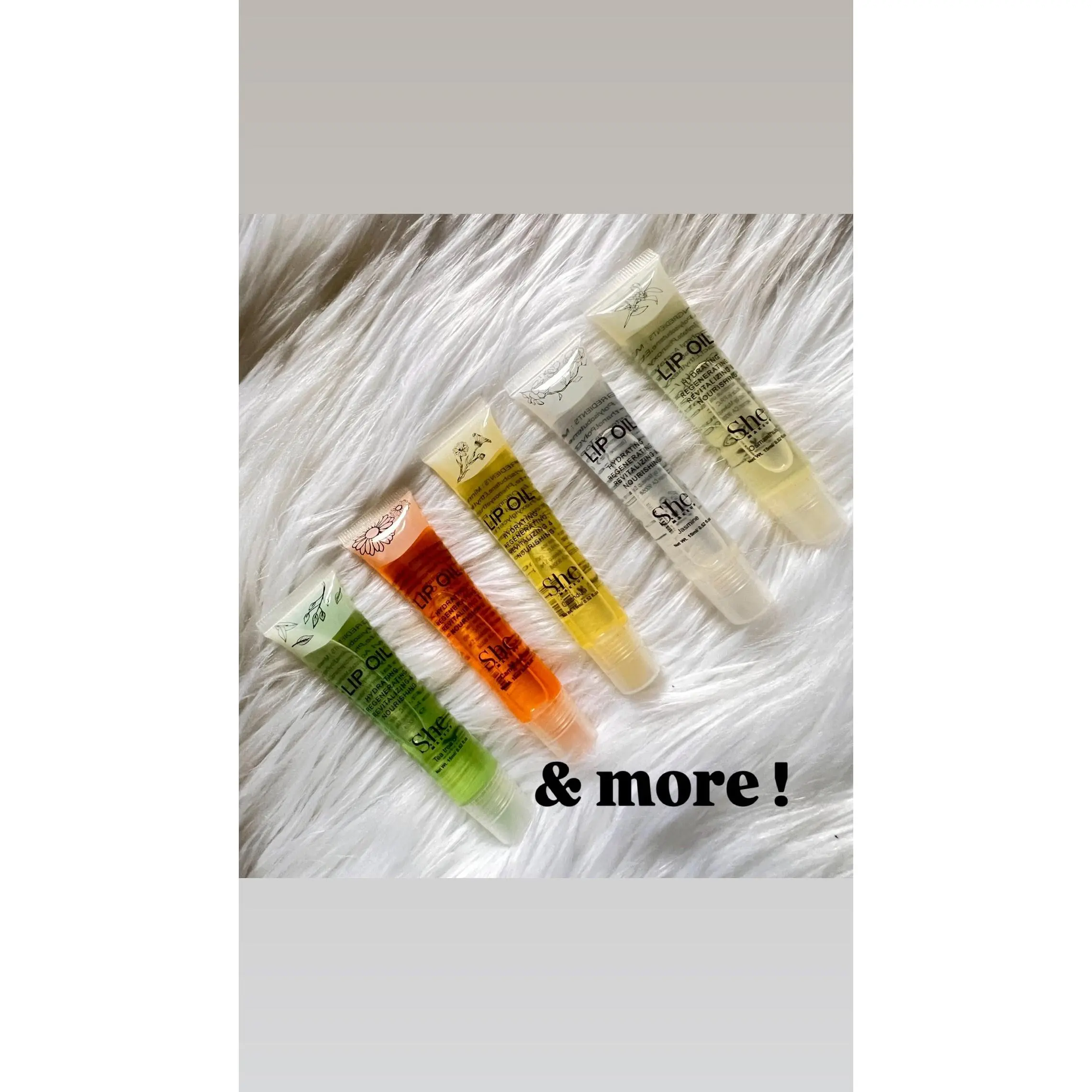Lipgloss, Lipstick, Deluxe Accessories (25PTS) Lipgloss, Lipstick, Deluxe Accessories (25PTS)