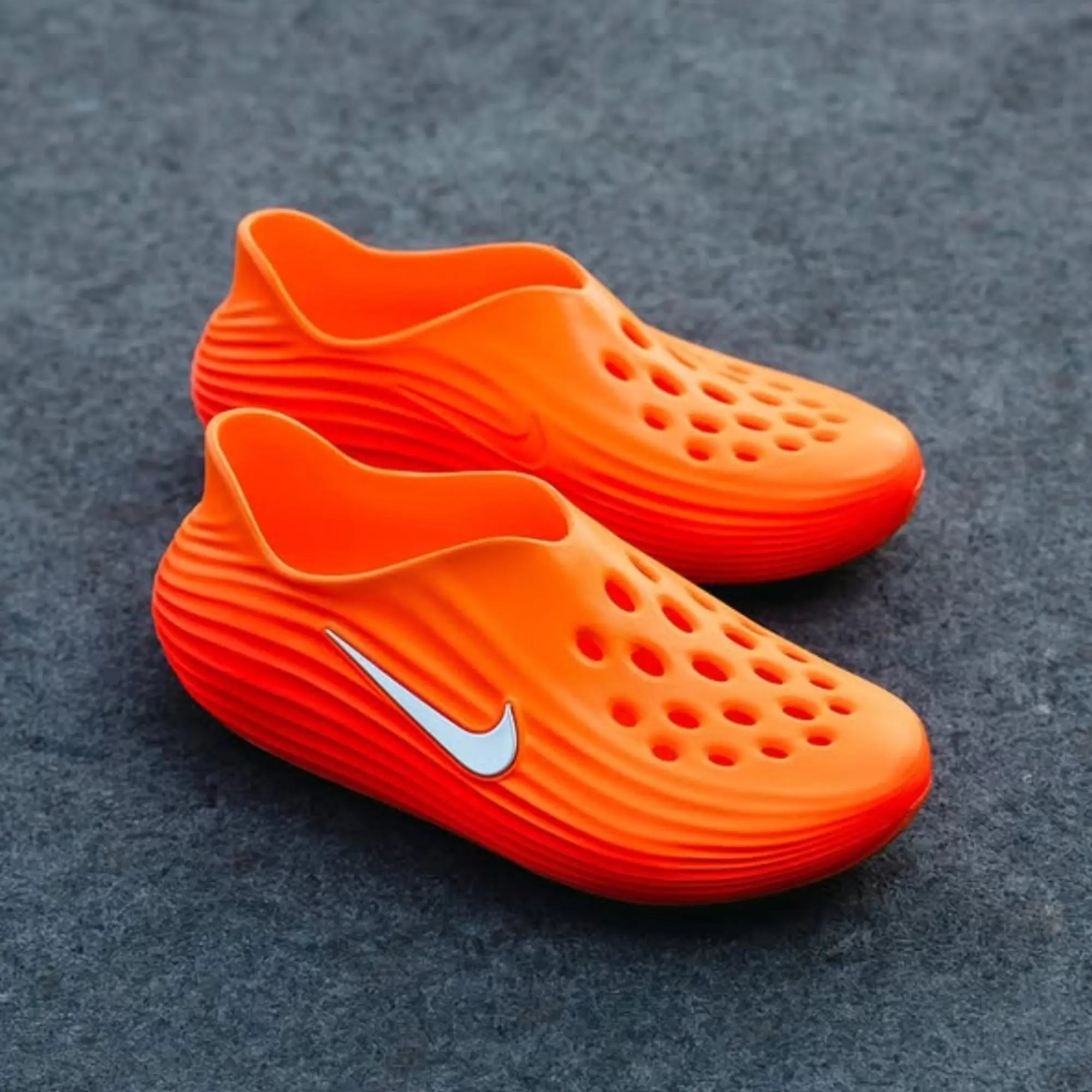 Nike ReactX Rejuven8 Safety Orange – Brand New & Authentic Men's Casual Shoe Trainers HV5060-800