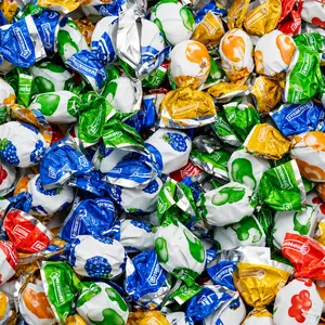 Colombina Mini Fruit-Filled Hard Candies - 2.2 lb Bulk Bag, Individually Wrapped Liquid-Center Snack (660 Pieces) for Parties, Party, Candy