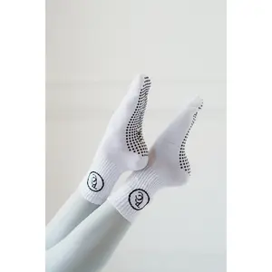 TCC Original Round Logo Grip Socks for Pilates & Barre in Tan Black & White with Jacquard Logo and Dot Grippies One-size-fits-all Stretch Cotton Socks Non-Slip