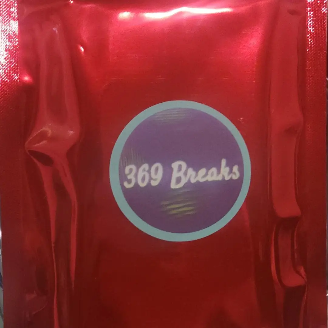 Pick your Divy Break #1 Downtown or Kaboom Guarantee!!!! NFL/NBA/MLB Trading Cards 10 BOX break ( Series 1, 1 series 2, and 2 series 3) 369 Exclusive