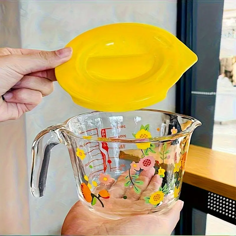 Floral Glass Measuring Cup with Lid, Heat Resistant, Microwave Safe, BPA Free, Reusable Oval Design with Handle and Scale Markings, with Yellow Lid, Cooking Kitchen Gadgets, Kitchenware, Measure Cups