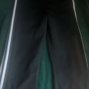 review image 3