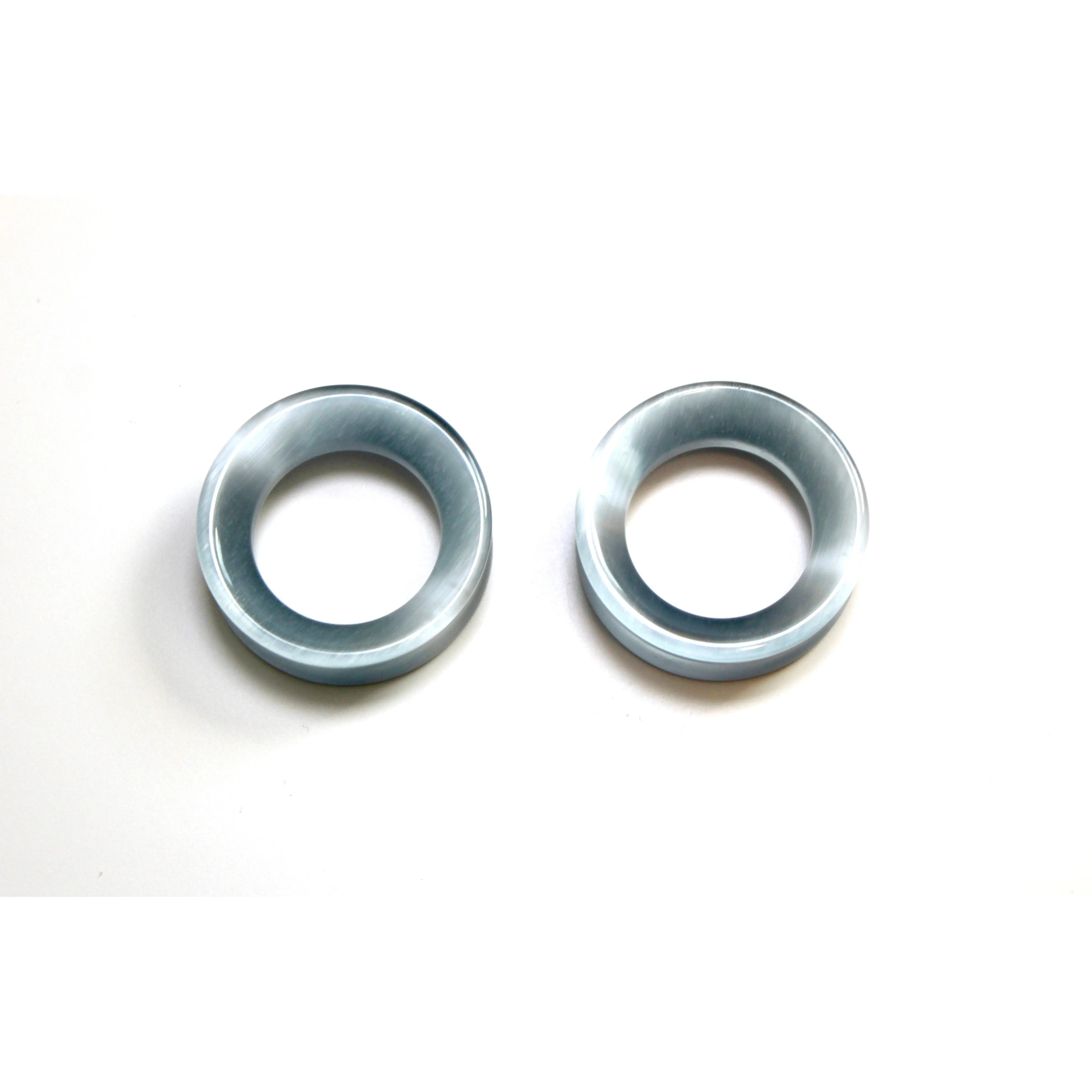 Reflective Shimmering Silver Double Flare Cat Eye Glass Ear Gauge Tunnels, Multi-Size Gauges for Ears, Fashion Eye-Shaped Earring Accessories, Eye-Shaped Earrings