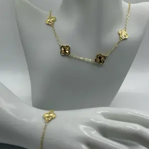Gold Chain and Bracelet Set with Elegant Flower Charms for Women's Fashion Accessories