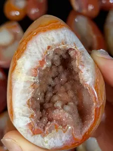 1pc Oval Red Agate Druzy Geode Crystal Egg,Featuring a Shiny Deep Red to Burgundy Hue, Unique, Perfect for Enhancing Home Or Office Decor, an Exquisite Gift for Christmas, Easter, Decorations,Smooth Spherical Crystal,Polished Surface,Healing&Meditation