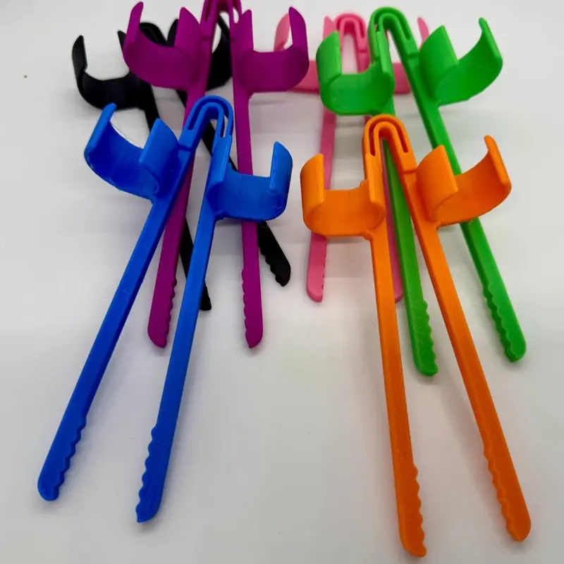 3D Printed Finger Chopsticks – The No-Mess Snack Hack You Didn't Know You Needed! Cutlery Tableware