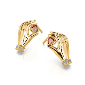 Jeulia "Catch Your Heart" Heart Cut Sterling Silver Stud Earrings