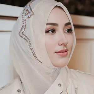[Handcrafted Hijab] Elegant White Luxury Muslim Hijab for Women |   Breathable & Stretchable Headscarf, Handcrafted with Beaded Accents |   Perfect for Ramadan & Islamic Celebrations, Ramadan Gift