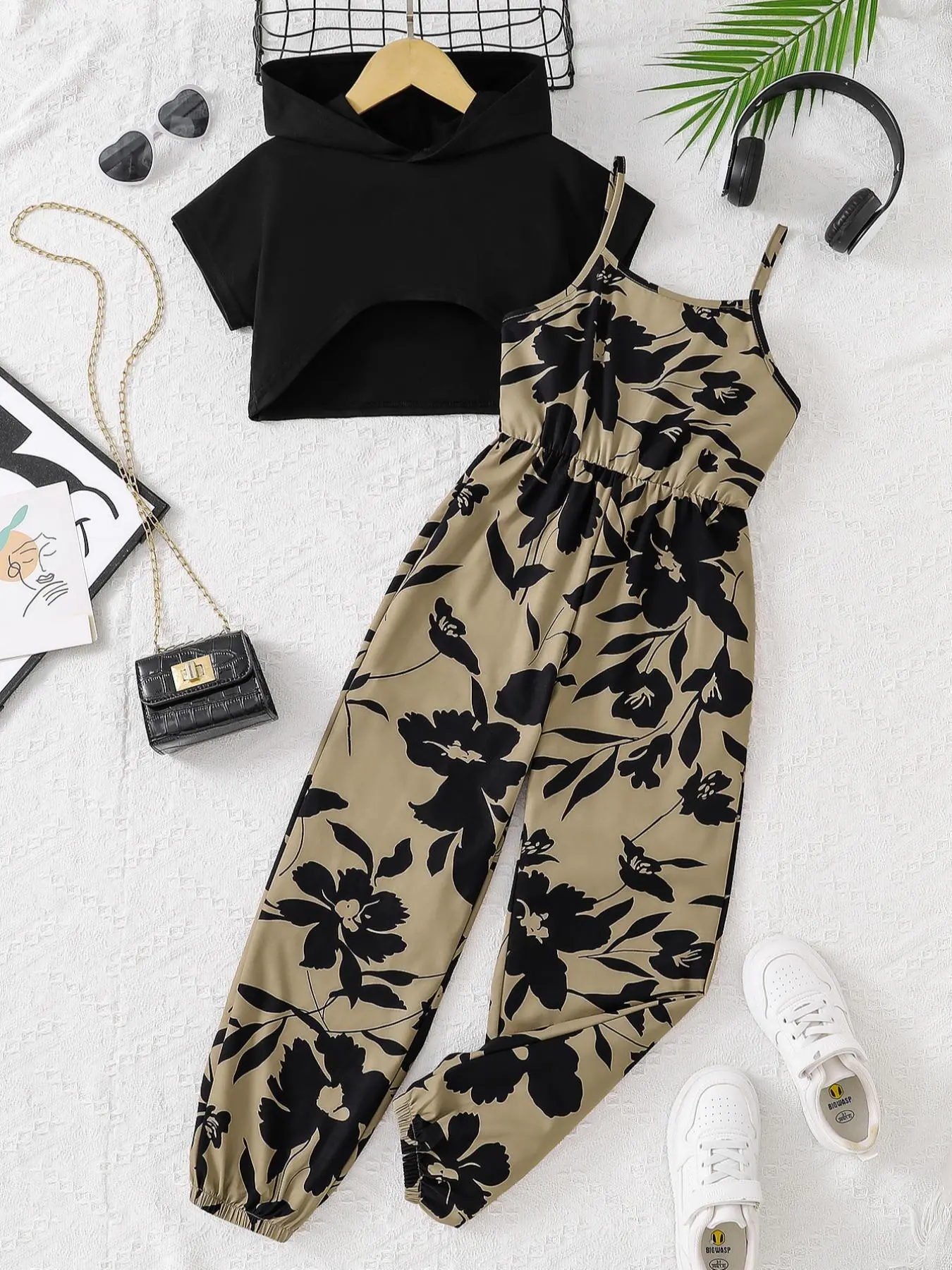 Girl's Top & Floral Print Jumpsuit Two-Piece Set, Casual Short Sleeve Top & Jumpsuit for Summer, Summer Outfits Set, Casual Outfit Set, Kids Clothes for Daily Wear, Summer Clothing Set