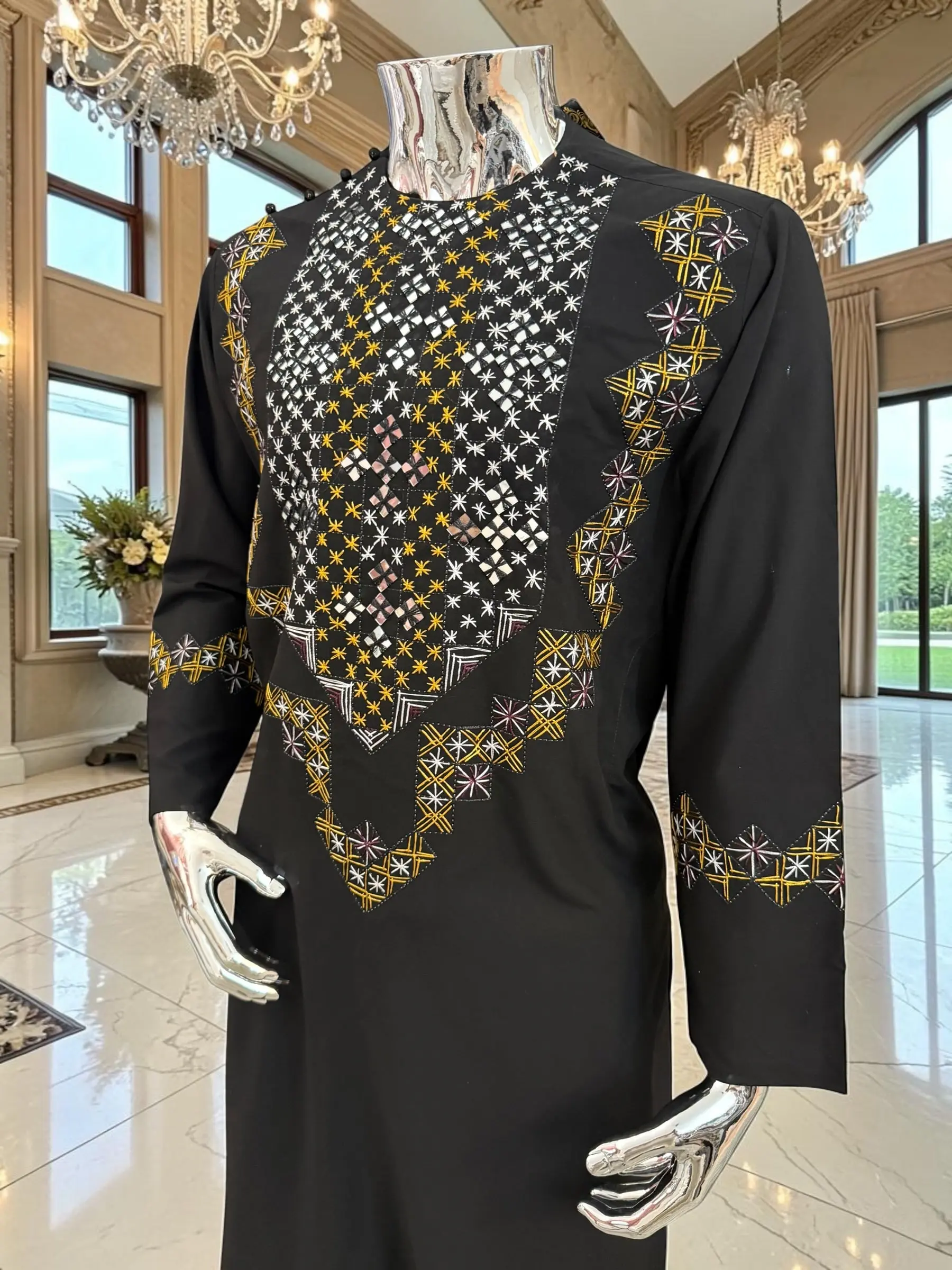 Medium Luqmaan Boutique Black Shesha Embroidery Parahan Tunban Set – Premium Afghan Traditional Wear