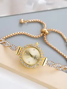 Luxurious Round Diamond Crystal Watch for Women, Classic Round Dial, Casual Analog Quartz Bracelet, All-Season Gift for Girlfriend, Elegant Fashion Timepiece, Statement Watch, Diamond Studded Watch