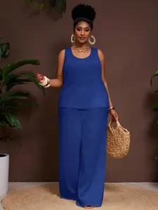 Plus Size Women's Comfortable U-Neck Sleeveless Top with Pockets, Loose Fit Textured Tank, Wide Leg Pants, Fashion Business Casual Womenswear Set