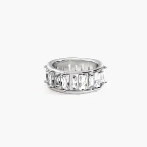 en route Silver Strass Me in Ring, US Size 6-8, Thick Band with Icy Stones, Modern Sparkle for Bold Moments