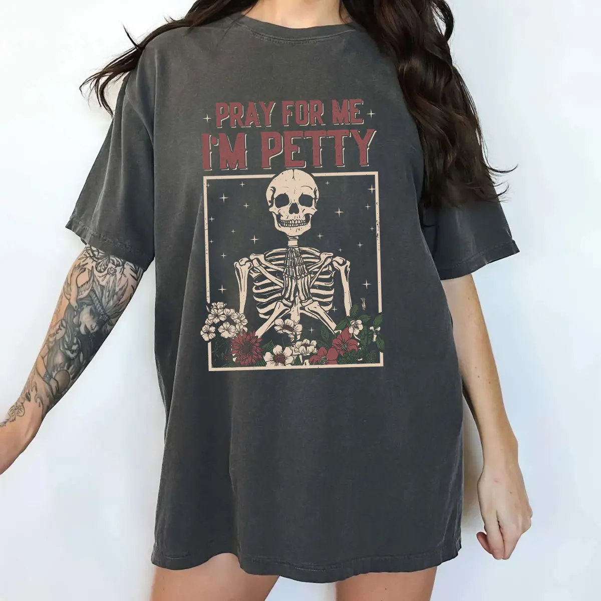 Pray For Me I'm Petty Skullie Shirt, Retro Sarcastic T-shirt, Funny Skeleton Tee, Vintage Skull Women Tees, Trendy Tops For Girls, Cotton Soft Fabric Graphic Printed Tee, Funny Quote Top For Lady, Comfy Womenswear