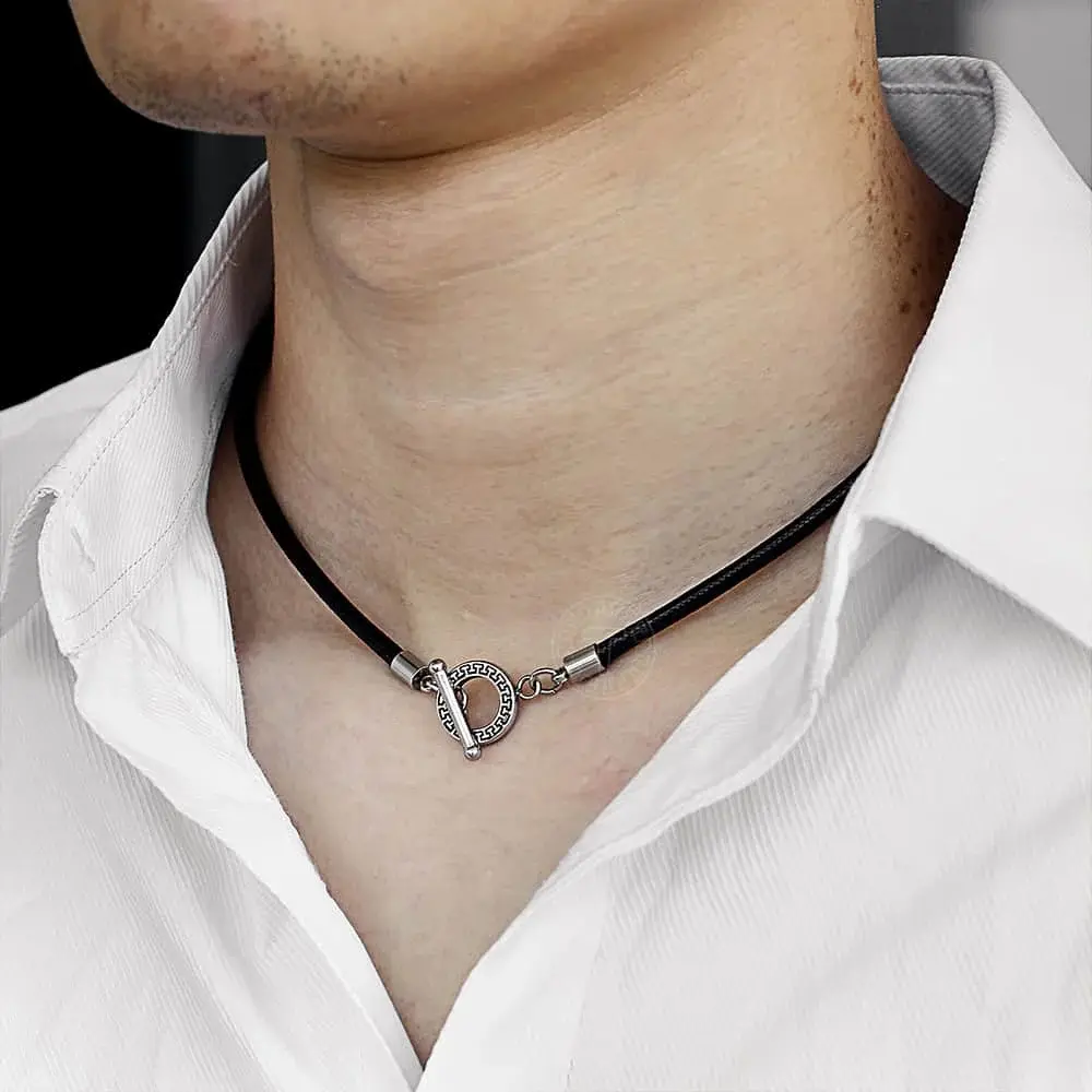 Hermah 4mm Simple Black Man-made Leather Necklace for Men Braided Rope Unique Toggle Clasp Fashion Gifts