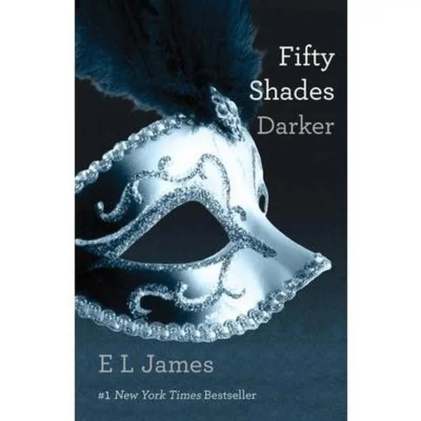 USED Book - Fifty Shades Darker by James, E. L. (Paperback) - english