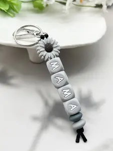 Daisy Mama Letter Beaded Keychain for Bags, Silicone Printed Mama Letter Charm Wristlet Key Ring, Bag Pendant Gift for Mom, Accessory