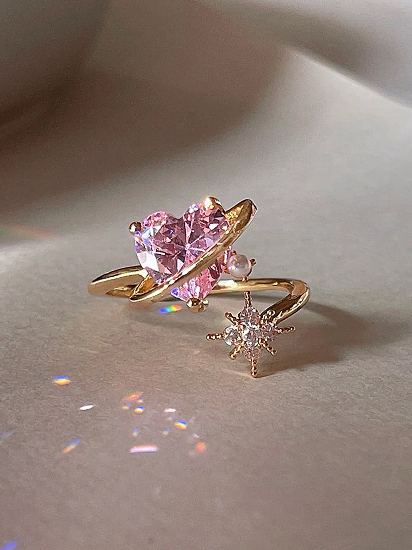 Exquisite heart design Cubic Zirconia rings for women & girls stackable index finger ring open size Adjustable Rings Heart Shaped Ring suitable for daily wear jewelry gift wedding engagement ring