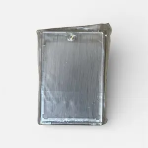 Magnetic Card Holder 35Pt. Encased Holder for Sports Trading Cards