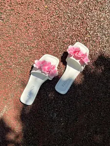 Women's Flat Summer Floral Decor Sandals, Elegant Toe-Open Shoes, Comfortable Casual Footwear for Daily Wear