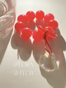 Lucky Chinese red wang foirtune hand twist