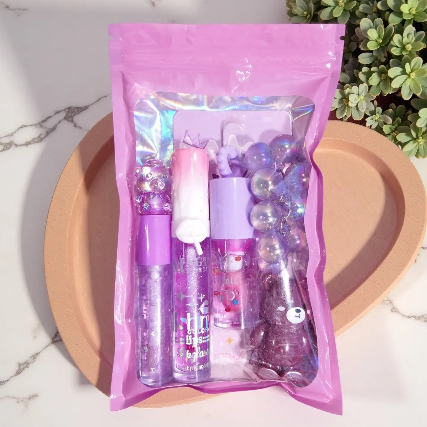 4pcs Multicolor Shimmer Mirror Like Lip Gloss Set, Lip Care Grape Charm Moisturizing Lip Oil Kit, Hydrating Lip Glaze, Bear Head Color Changing Lip Honey, Keychain Gift Choice, Glossy, Moisturizer, Cosmetic, Hydrating