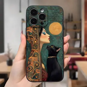 Retro-style cat illustration collage design, drop-proof and non-slip TPU full-coverage lens phone case, compatible with iPhone 17, 16, 15, 14, 13, 12, 11, XS, X, Samsung and other models. Makes a great gift for friends or family.