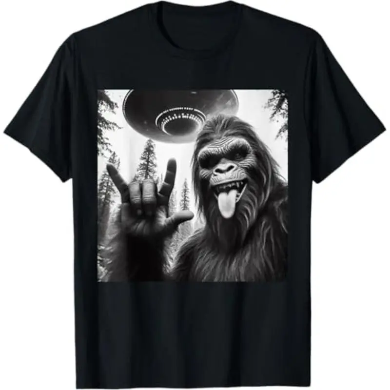 short sleeve shirt  Funny Sasquatch Bigfoot Rock On Selfie With UFO Alien T-Shirt graphic tee