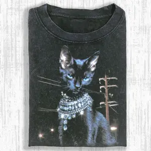 Retro Funny Vintage Tee, Cat Portrait T-Shirt, Unisex Meme Cringe Funny Dumb Shirt, Menswear Womenswear Streetwear110807