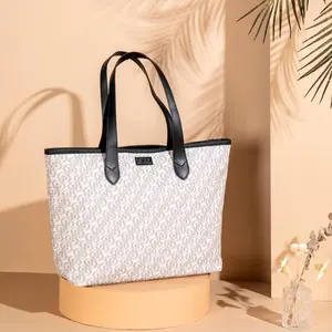 Regular-Sized Women's White Trendy Printed Large-Capacity Spring/Summer Travel Tote Bag with Zipper Shoulder Strap Stylish Classic Tote Bag, Dual-Use Handheld and Shoulder Carry Ideal for Commuting, Shopping, and Everyday Outfits