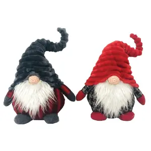 9" Santa's Workshop Xmas Gnomes, Set of 2