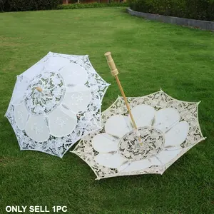 Lace Parasol Umbrella Cotton Fabric Vintage Embroidered Bridal Umbrella with Wooden Handle Bridal Lace Umbrella, Craft Flowers Lace Embroidery Umbrella Vintage Parasol Umbrellas Ornament for Wedding Photo Props Tea Party Decorations