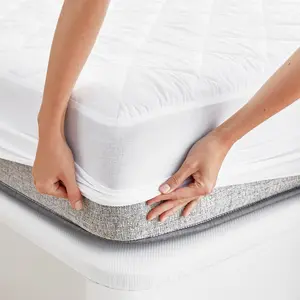 Quilted Cover Pad - Mattress Protector with Elastic Band, Full Twin, King & Calfornia-King, Hotel Quality, Breathable Vinyl Design