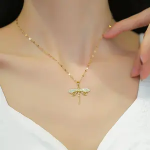 Light Luxury Gold Color Dragonfly Niche Design Pendant Necklace for Women Elegant Collarbone Chains Fashion Jewelry Accessories