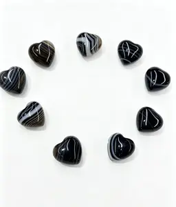 1pc Natural Black Banded Agate Heart Stones, Polished Gemstone Carvings for Protection, Grounding, and Energy Healing