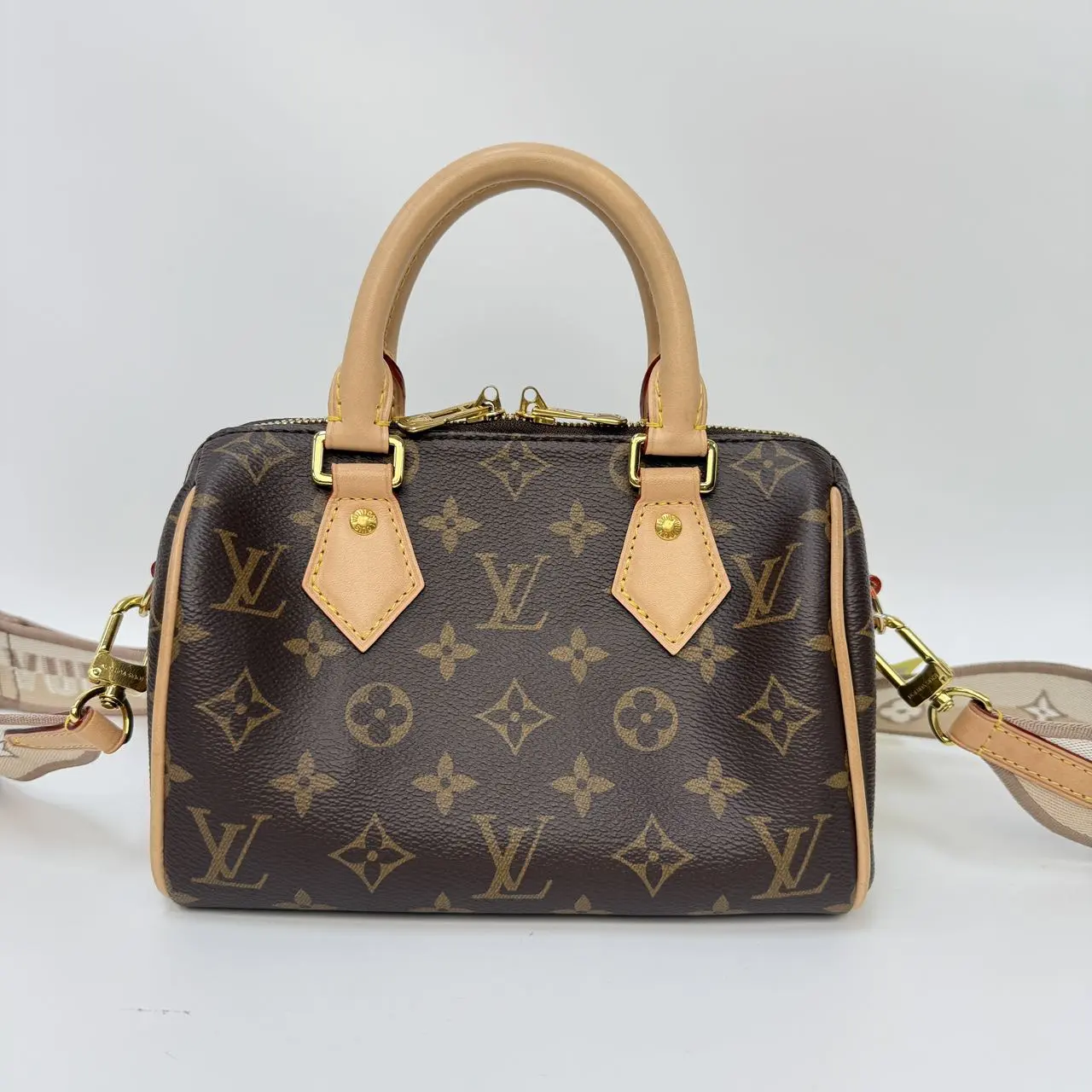 Pre-owned Louis Vuitton coated canvas handle bag LV Speedy 20 with beige adjustable shoulder straps【Senza 1】