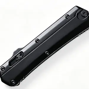 A compact and portable folding knife with a sharp blade, a portable fruit knife, is a tool suitable for daily use and cooking. Versatile Tool Multi Purpose Tool