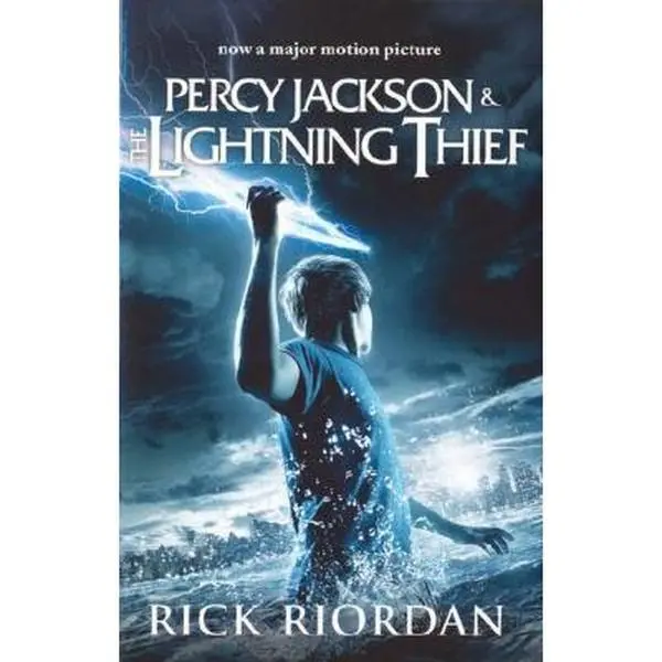 Used Paperback Book - Percy Jackson and the Lightning Thief by Rick Riordan (English) - Bookseries with Beloved Characters, for Children and Fans of Greek Mythology, Broadway Musical Tie-In, Funny And Fast-Paced