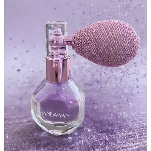 Highlighter Glitter Spray, 50ml Purple Long-Lasting Shimmer for Face, Body & Hair - Creates a Glossy, Glowing Makeup Look for All Skin Types, Perfect for Parties, Party, Glitter Finish, Powder, Purple Glitter