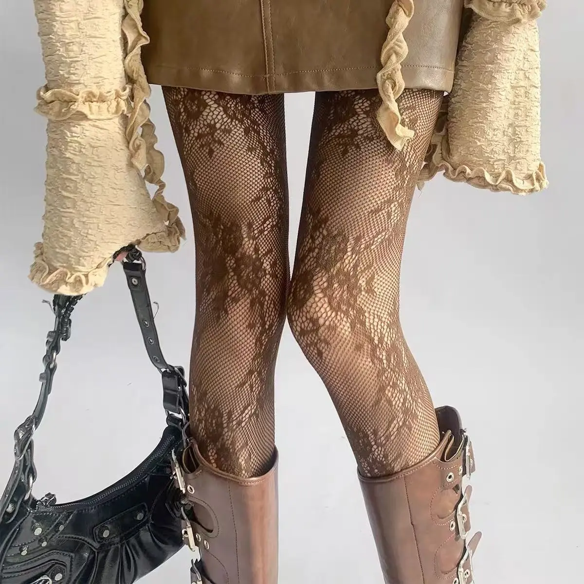 Y2K French Retro Fishnet Tights - Maillard Style Aesthetic Hollow Lace Floral Jacquard Pantyhose for E-girl & Cool Girl
